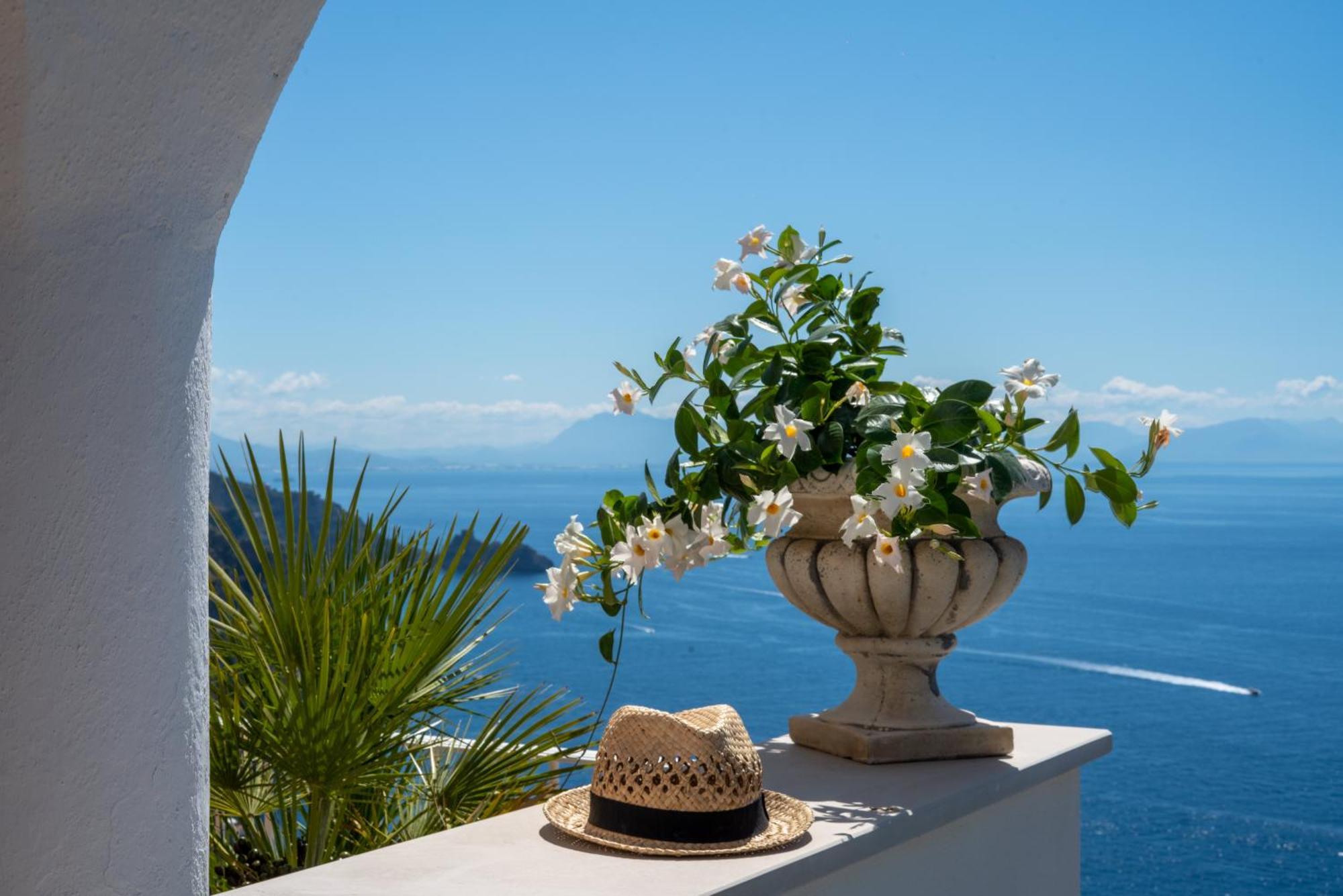 Villa Poesia Praiano Exteriör bild