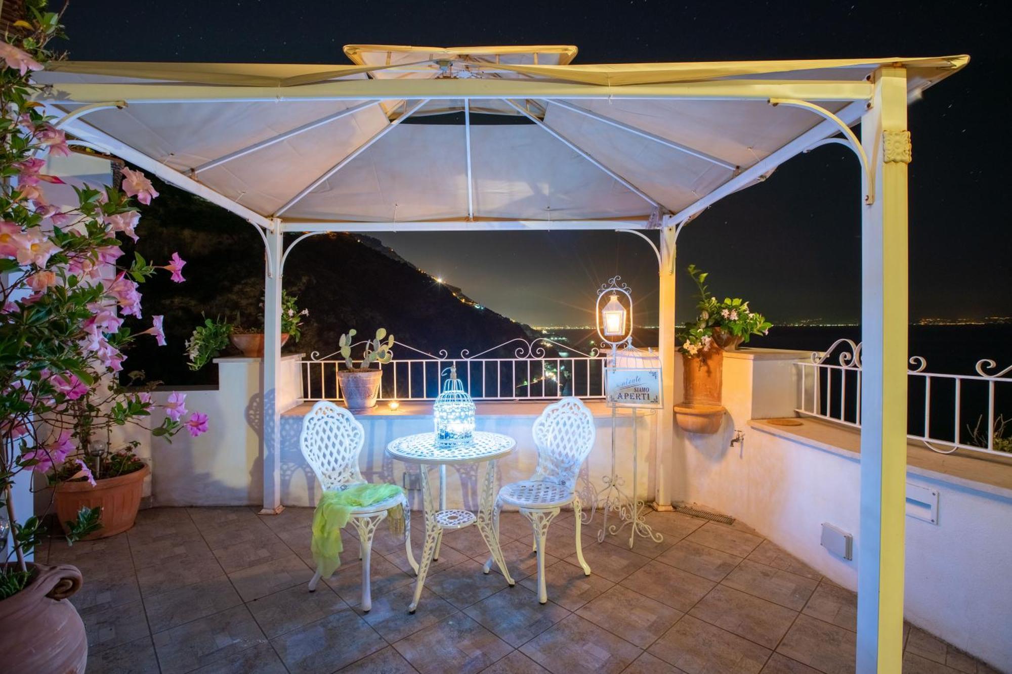 Villa Poesia Praiano Exteriör bild